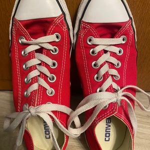 Converse Chucks low top